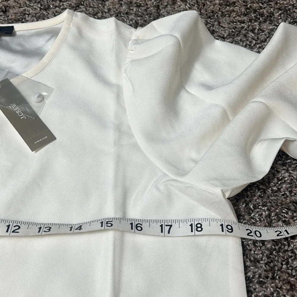 NWT J. Crew Puff Sleeve Satin-Back Crepe Top